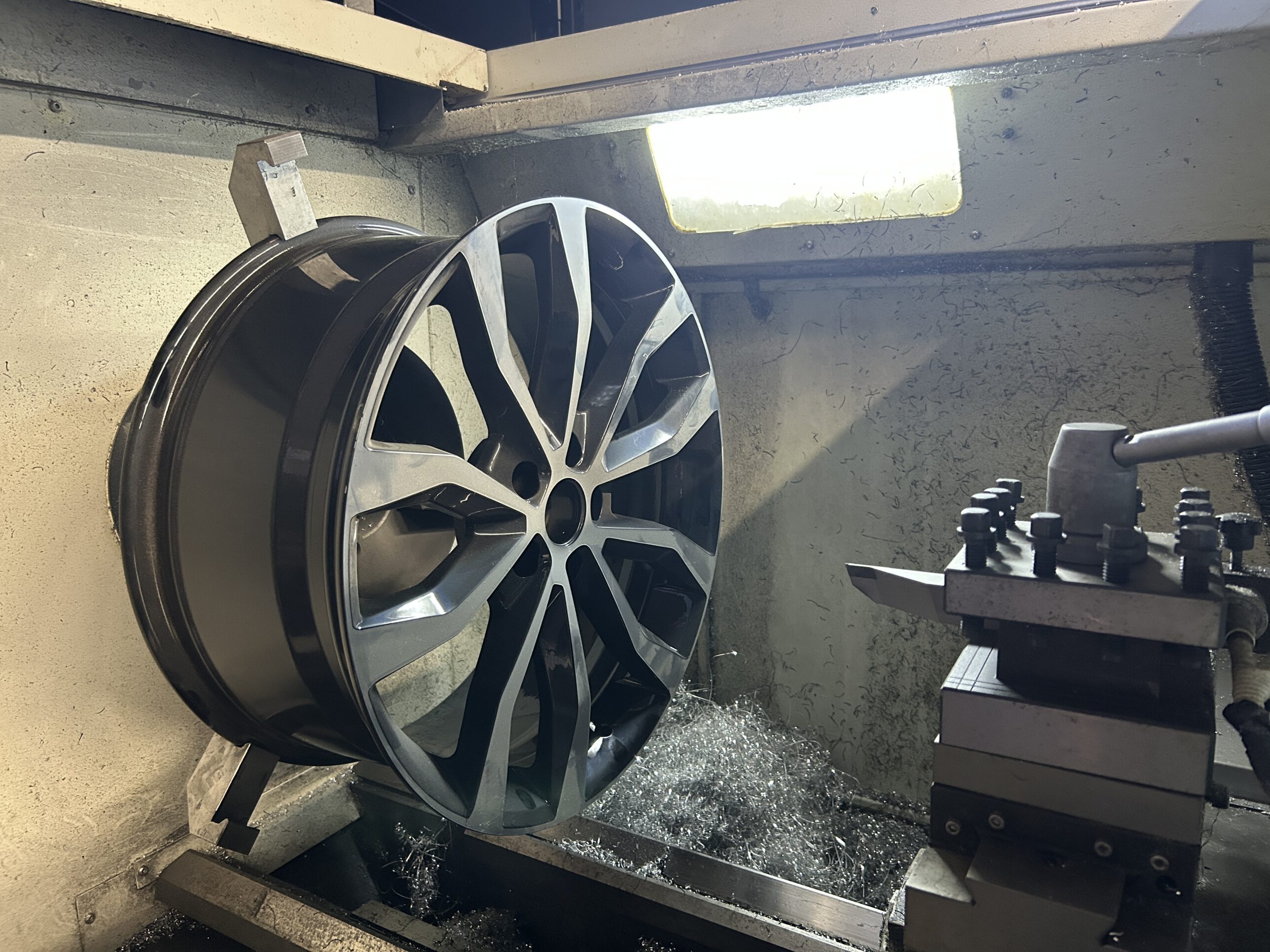 CNC-Glanzgedreht - Original Instandsetzung – Bild 3